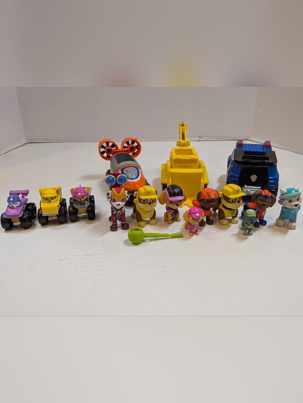 Paw Patrol Toy Lot - Picture 3 of 6